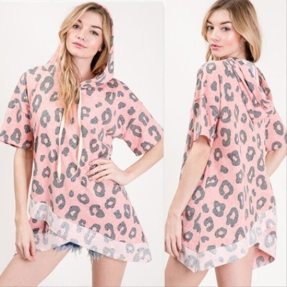 So Comfy Tunic Animal Print Hoodie - Picture 1 of 1